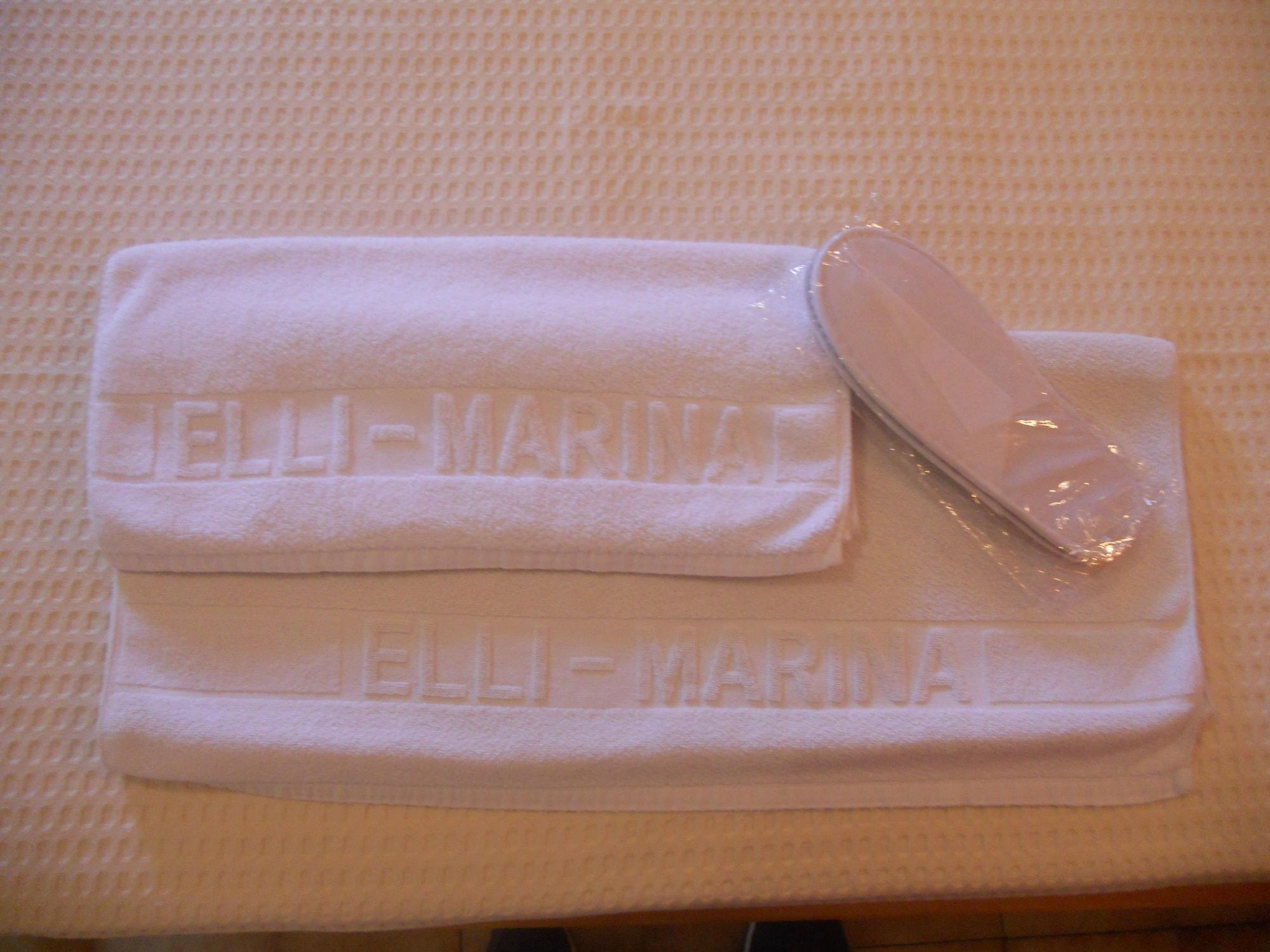 Elli Marina Studios And Apartments Benitses  Dış mekan fotoğraf