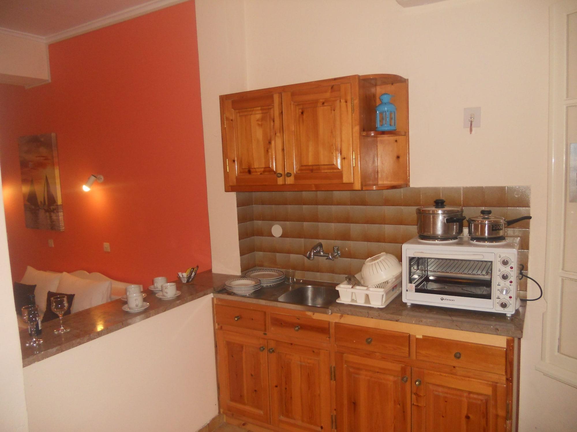 Elli Marina Studios And Apartments Benitses  Dış mekan fotoğraf