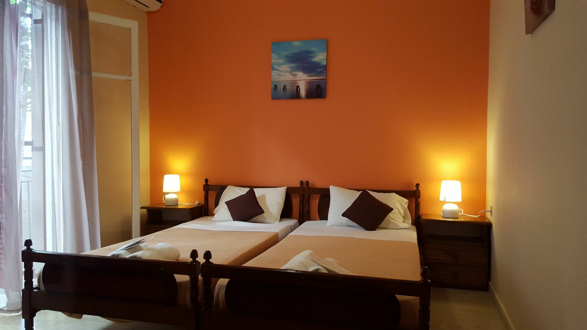 Elli Marina Studios And Apartments Benitses  Dış mekan fotoğraf